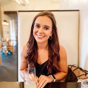 Meet your Posher, Josie